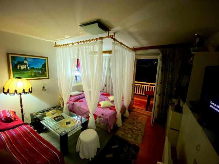 Apartmani Gs ***** Zavidovici Exteriér fotografie