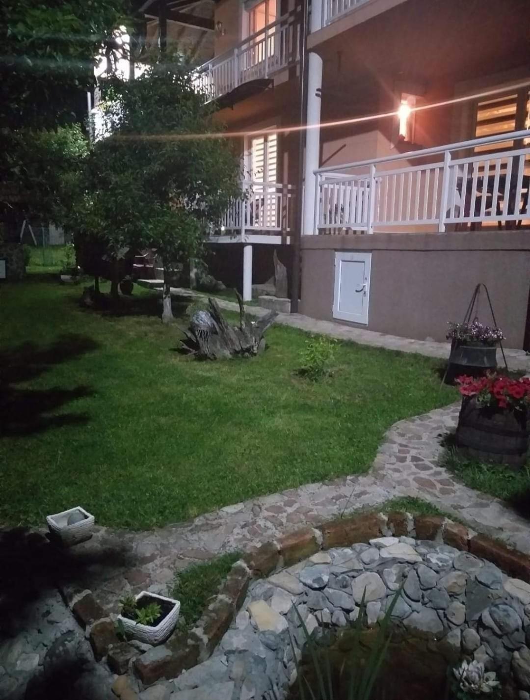 Apartmani Gs ***** Zavidovici Exteriér fotografie